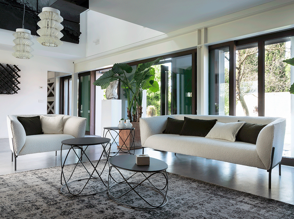 Aria sofa and lounge